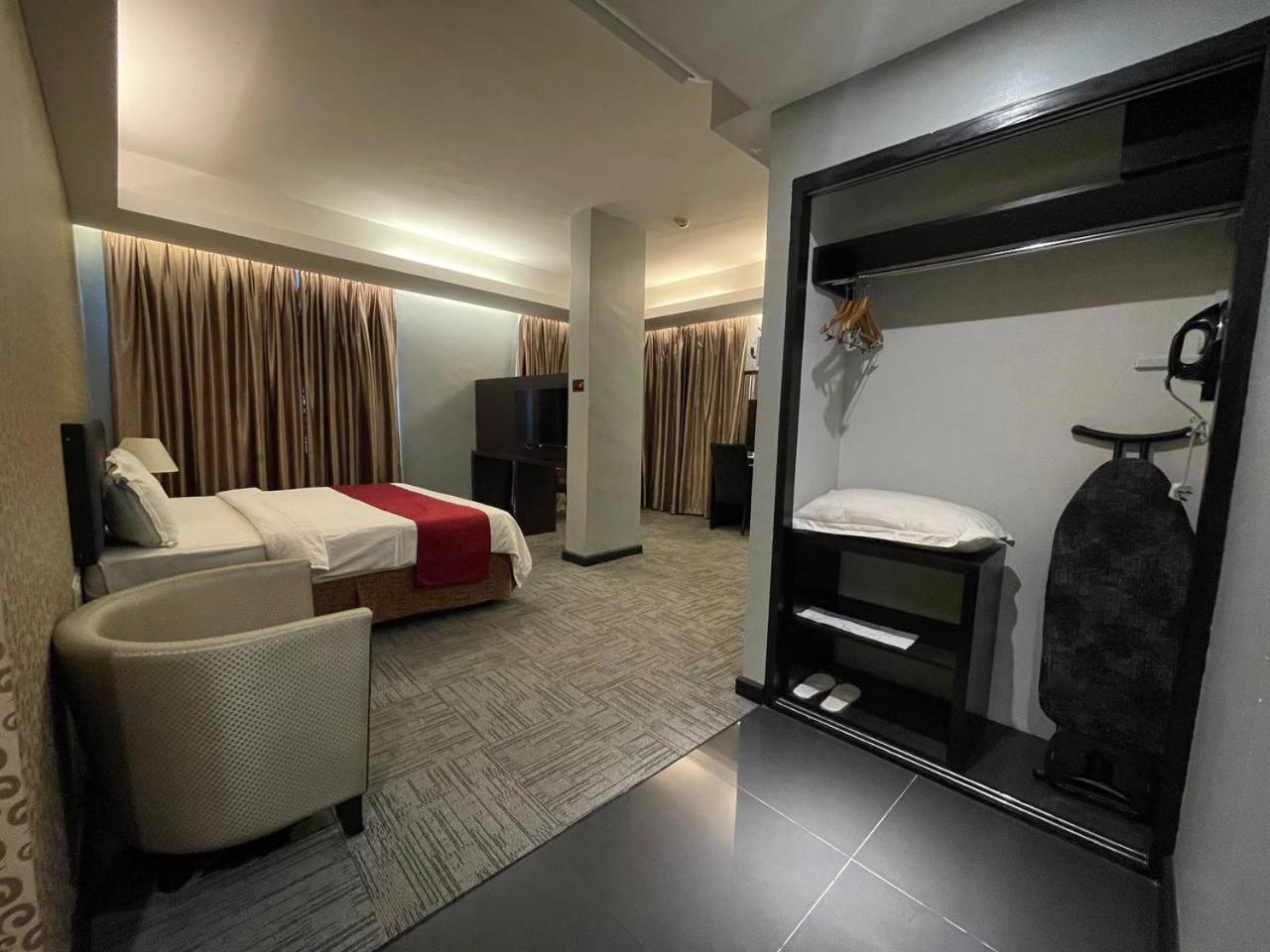 Hotel De Leon ลาฮัดดาตู ห้อง รูปภาพ